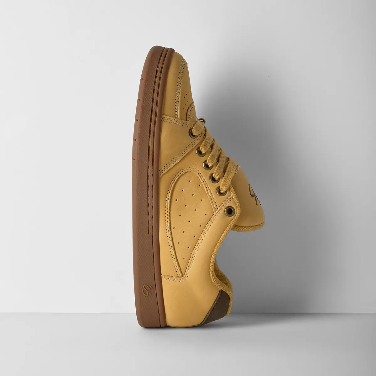 Accel - éS Skateboarding
