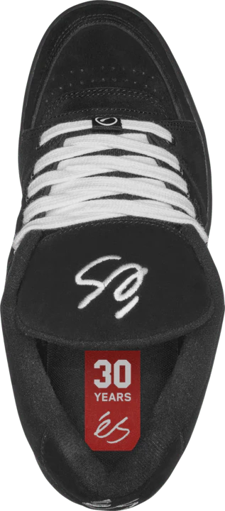 Accel - éS Skateboarding